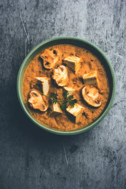 Mashroom Paneer Masala 