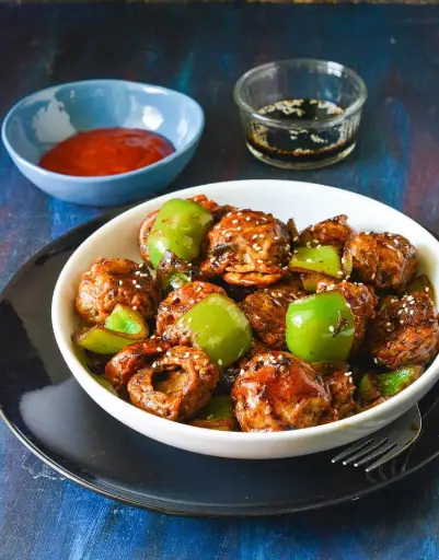 Mushroom Chilly (Dry) By Wooden Spoon 