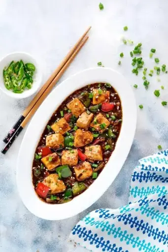 Chilli Paneer (gravy) by Wooden Spoon