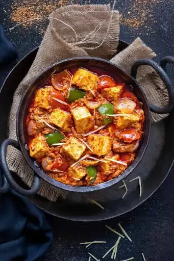 Kadhai Paneer by Wooden Spoon