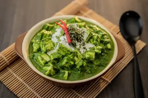 Paalak Paneer by Wooden Spoon