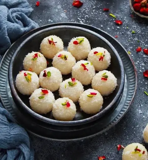 Nariyal laddu Naivedyam Pandit Jii(Desi Ghee)