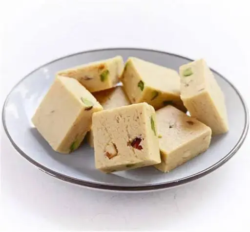 Kaju Bite Naivedyam Pandit Jii (Desi Ghee)