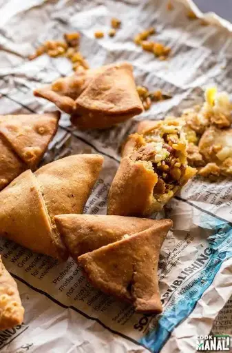 Dal Samosa Naivedyam Pandit Jii(Desi Ghee)  